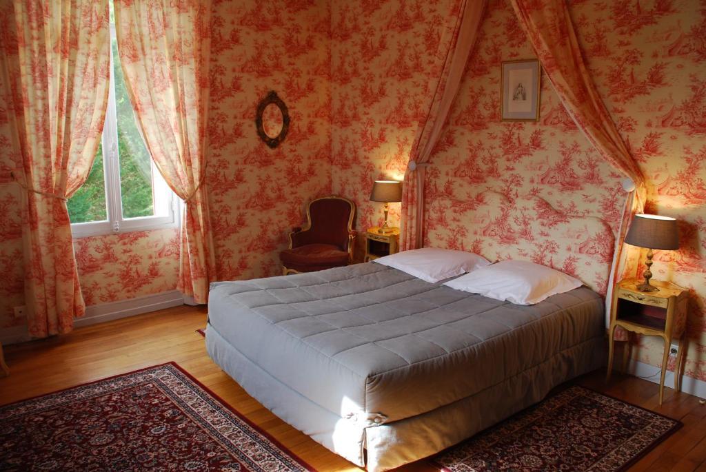 Le Moulin De Francueil Bed & Breakfast Bilik gambar